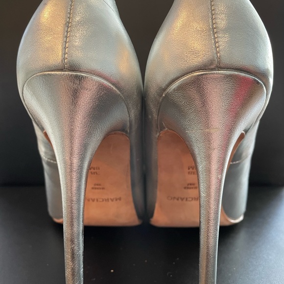 MARCIANO Silver High Heels - Picture 7 of 8